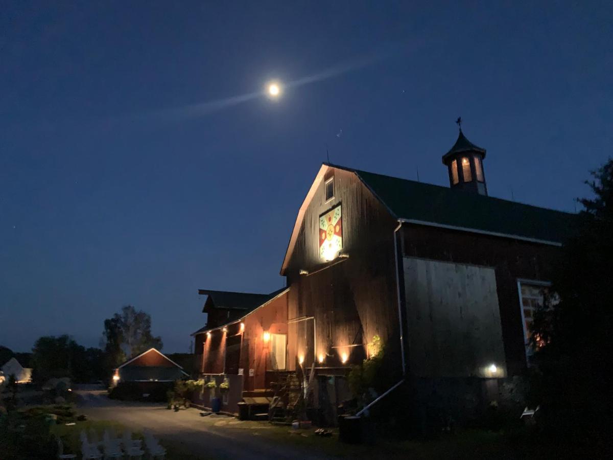 The Eddie Hotel And Farm Bloomfield Eksteriør bilde